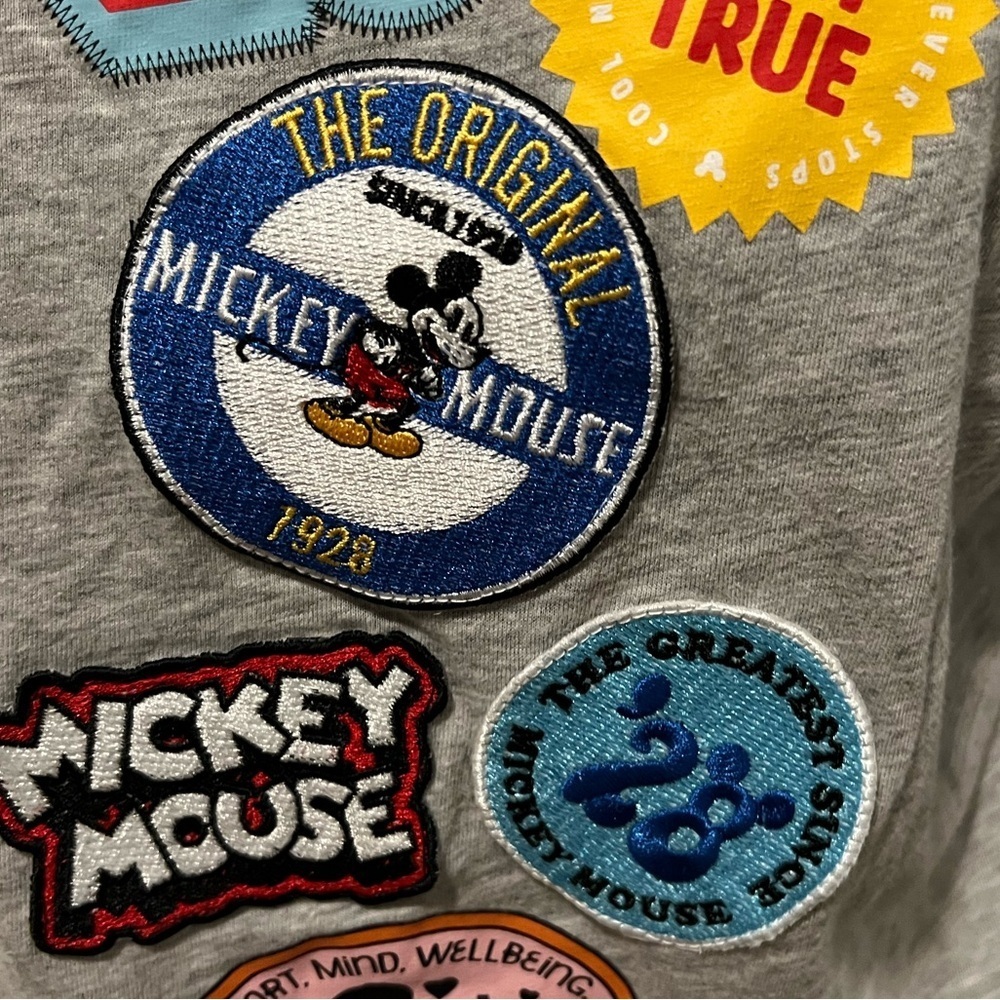 Mickey Mouse Crop T-Shirt Size XXL with Patches - Picture 4 of 5
